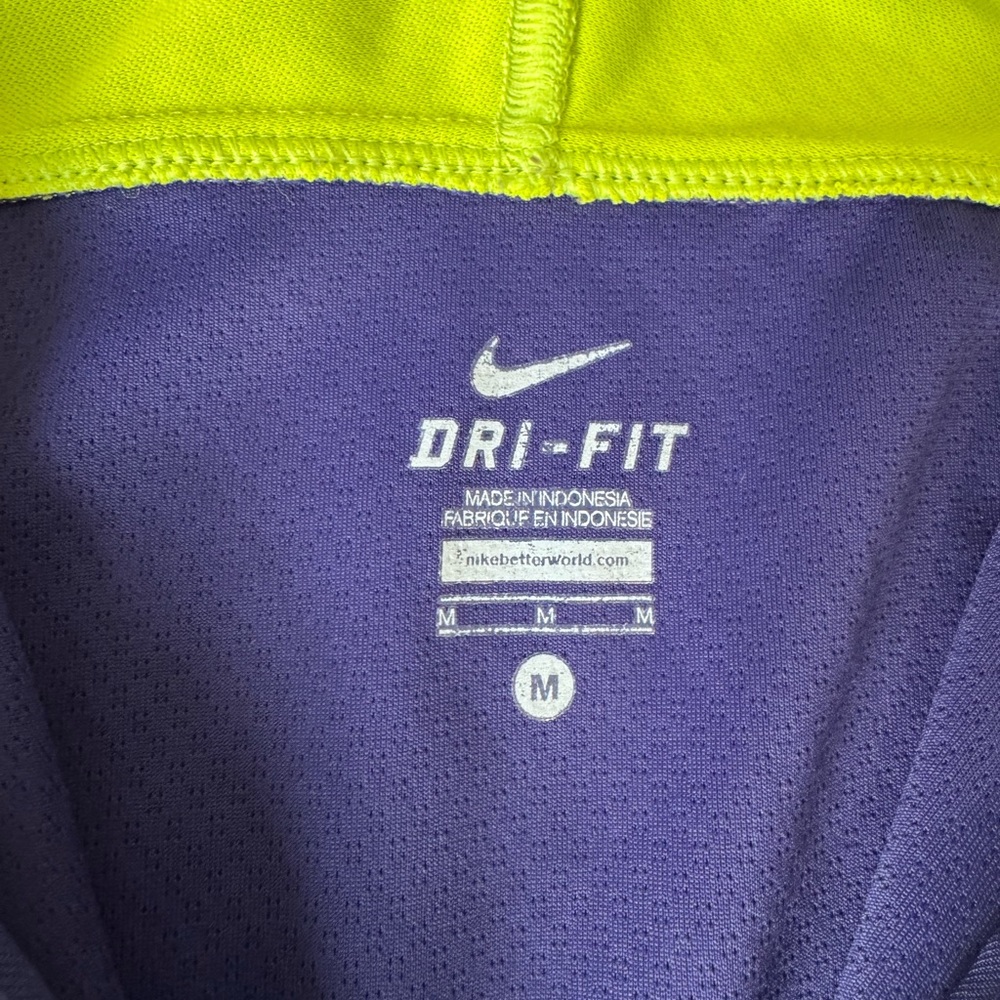 Nike Dri-Fit Zip Up Jacket, Track Style, size Medium - Picture 5 of 8